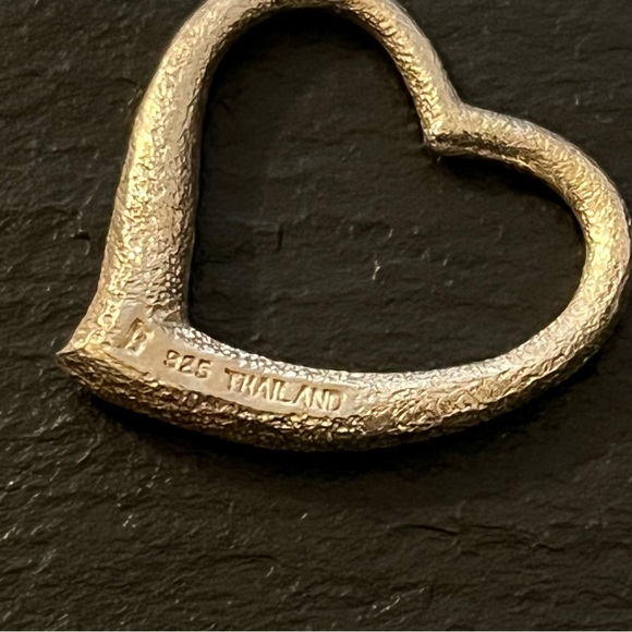 Sterling Silver Sandblasted Open Heart Pendant Marked 925 - Picture 7 of 12
